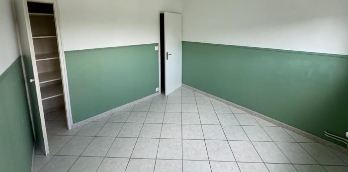 Image 11 sur 12 - Appartement  ·  Location · Besancon (25000) · 4 pièces · 75m²