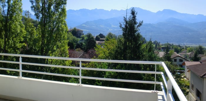 Image 6 sur 12 - Appartement  ·  Location · St Nazaire Les Eymes (38330) · 4 pièces · 96m²