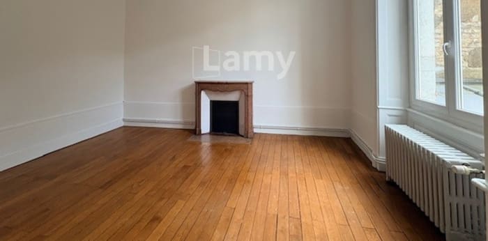 Image 9 sur 10 - Appartement  ·  Location · Besancon (25000) · 5 pièces · 110m²