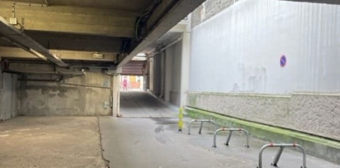 Image 3 sur 9 - Parking/box  ·  Location · Paris (75011) · 5m²