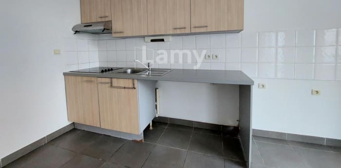 Image 5 sur 18 - Appartement  ·  Location · Toulouse (31200) · 4 pièces · 84m²