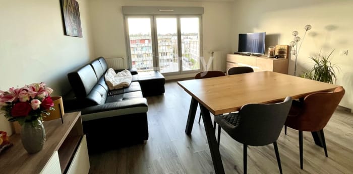 Image 1 sur 2 - Appartement  ·  Location · Amiens (80000) · 2 pièces · 51m²