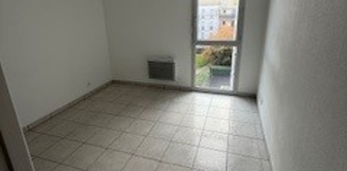 Image 6 sur 13 - Appartement  ·  Location · Bordeaux (33300) · 3 pièces · 66m²