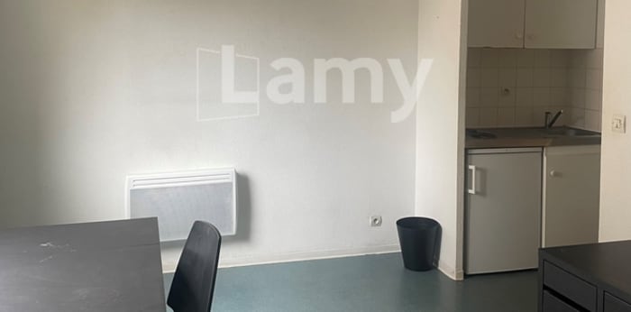 Image 2 sur 3 - Appartement  ·  Location · Lille (59800) · 1 pièce · 21m²