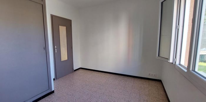 Image 8 sur 11 - Appartement  ·  Location · Ales (30100) · 3 pièces · 60m²