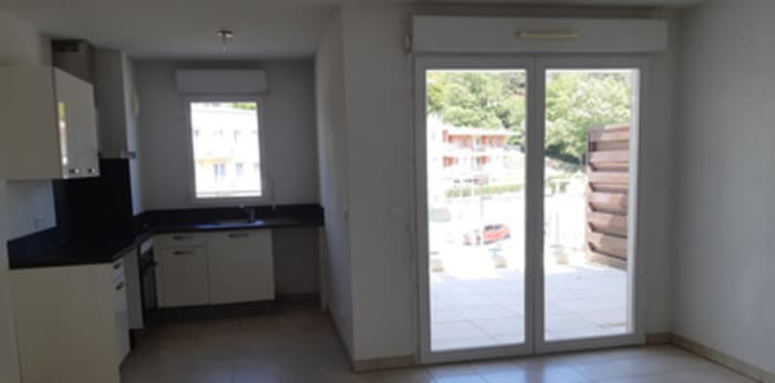 Image 1 sur 6 - Appartement  ·  Location · Auribeau Sur Siagne (06810) · 2 pièces · 46m²