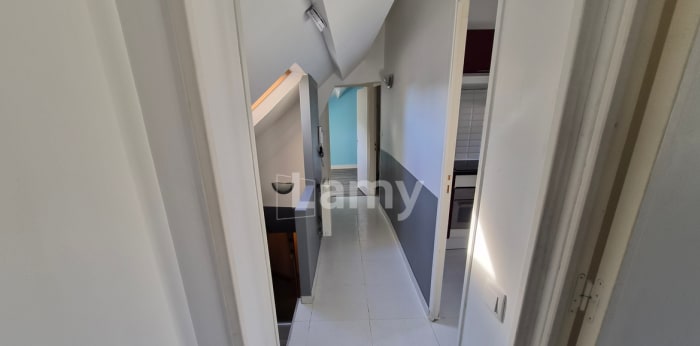 Image 8 sur 11 - Appartement  ·  Location · Sens (89100) · 2 pièces · 44m²