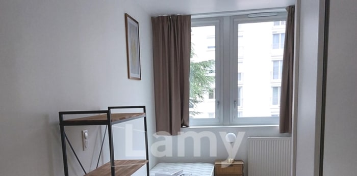 Image 2 sur 4 - Appartement  ·  Location · Orleans (45100) · 1 pièce · 18m²