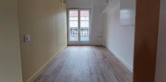 Image 5 sur 6 - Appartement  ·  Location · Bourg La Reine (92340) · 27m²