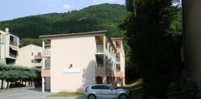 Image 10 sur 14 - Appartement  ·  Location · Digne Les Bains (04000) · 1 pièce · 21m²
