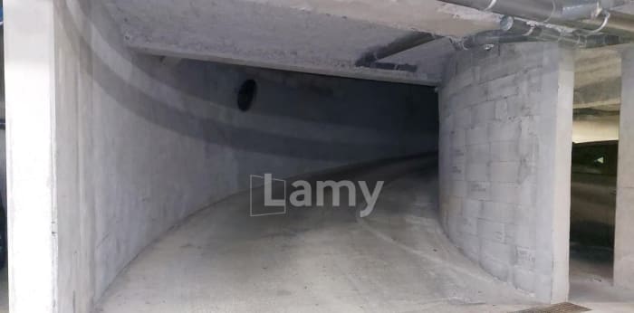 Image 3 sur 4 - Parking/box  ·  Location · Toulouse (31200)