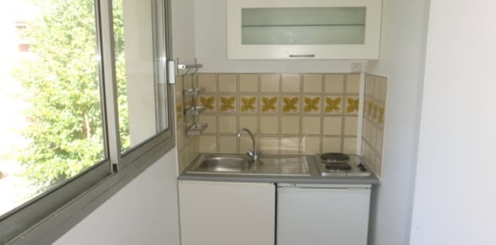 Image 5 sur 6 - Appartement  ·  Location · Marseille (13012) · 1 pièce · 37m²