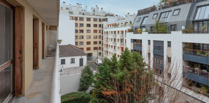 Image 6 sur 7 - Appartement  ·  Location · Paris (75015) · 2 pièces · 58m²