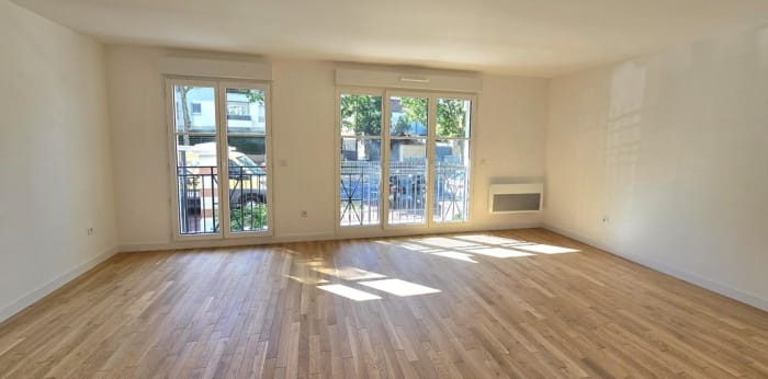 Image 2 sur 4 - Appartement  ·  Location · Rueil Malmaison (92500) · 1 pièce · 40m²