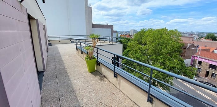 Image 1 sur 8 - Appartement  ·  Location · Nanterre (92000) · 3 pièces · 76m²