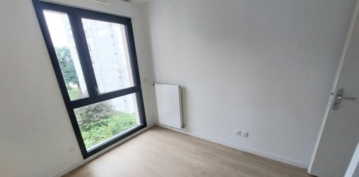 Image 7 sur 9 - Appartement  ·  Location · Nanterre (92000) · 5 pièces · 105m²