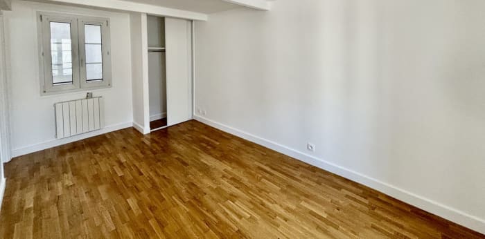 Image 4 sur 6 - Appartement  ·  Location · Paris (75001) · 2 pièces · 47m²