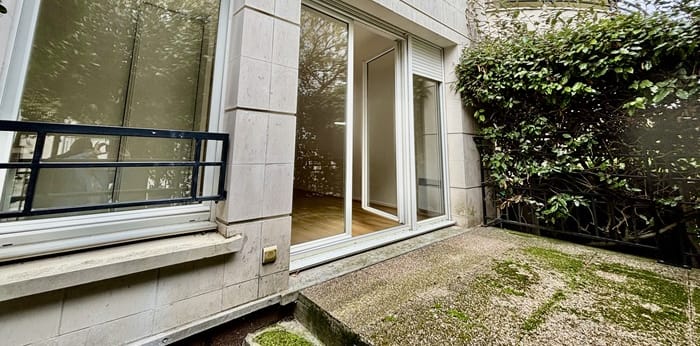 Image 2 sur 7 - Appartement  ·  Location · Montigny (78180) · 1 pièce · 25m²