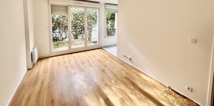 Image 6 sur 7 - Appartement  ·  Location · Montigny (78180) · 1 pièce · 25m²