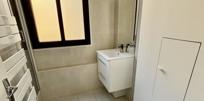 Image 4 sur 4 - Appartement  ·  Location · Paris (75008) · 1 pièce · 24m²