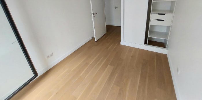Image 8 sur 9 - Appartement  ·  Location · Issy Les Moulineaux (92130) · 5 pièces · 105m²