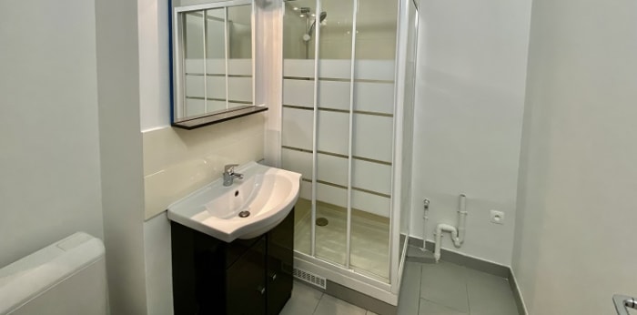 Image 4 sur 5 - Appartement  ·  Location · Paris (75013) · 1 pièce · 29m²
