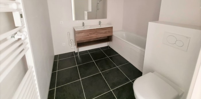 Image 5 sur 6 - Appartement  ·  Location · Suresnes (92150) · 4 pièces · 78m²