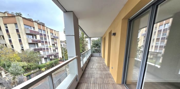 Image 2 sur 8 - Appartement  ·  Location · Sevres (92310) · 3 pièces · 59m²