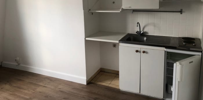 Image 3 sur 5 - Appartement  ·  Location · Paris (75003) · 1 pièce · 21m²