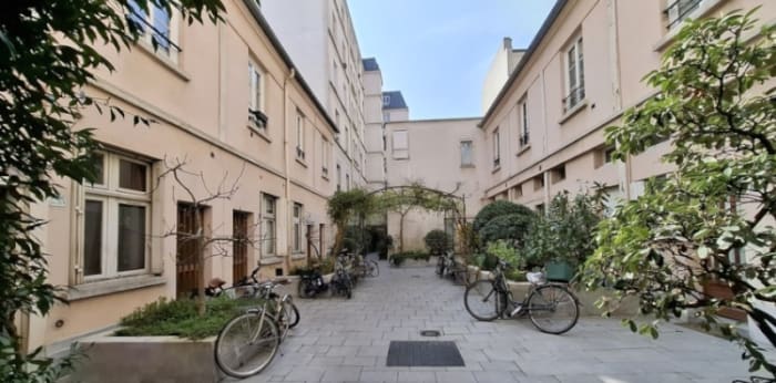 Image 1 sur 7 - Appartement  ·  Location · Paris (75011) · 1 pièce · 24m²