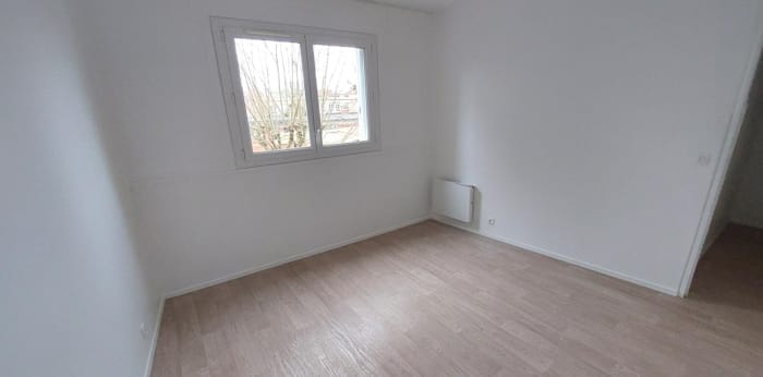 Image 4 sur 8 - Appartement  ·  Location · Saint Cloud (92210) · 4 pièces · 82m²