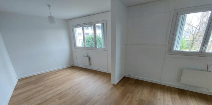 Image 1 sur 8 - Appartement  ·  Location · Saint Cloud (92210) · 4 pièces · 81m²