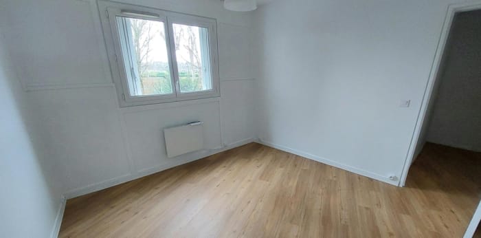 Image 4 sur 8 - Appartement  ·  Location · Saint Cloud (92210) · 4 pièces · 81m²