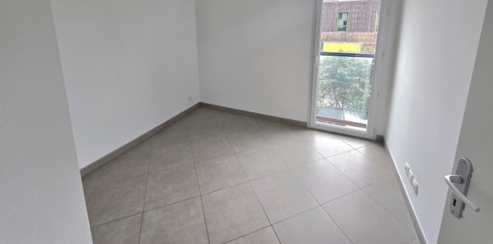 Image 5 sur 6 - Appartement  ·  Location · Nanterre (92000) · 3 pièces · 57m²