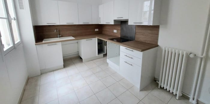 Image 4 sur 8 - Appartement  ·  Location · Paris (75017) · 5 pièces · 139m²