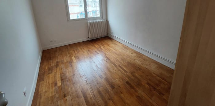 Image 5 sur 6 - Appartement  ·  Location · Paris (75018) · 3 pièces · 54m²
