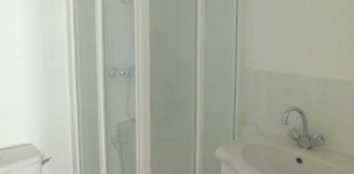 Image 3 sur 4 - Appartement  ·  Location · Paris (75009) · 1 pièce · 15m²