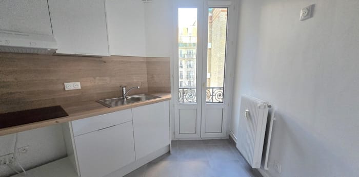 Image 1 sur 5 - Appartement  ·  Location · Paris (75012) · 2 pièces · 52m²