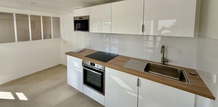 Image 4 sur 9 - Appartement  ·  Location · Paris (75001) · 3 pièces · 96m²