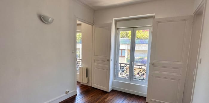 Image 5 sur 6 - Appartement  ·  Location · Paris (75017) · 3 pièces · 47m²