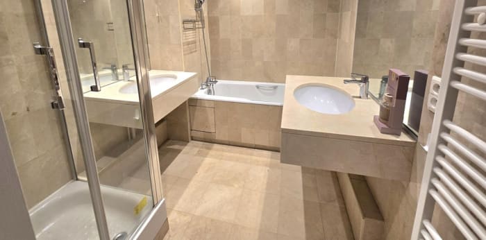 Image 6 sur 9 - Appartement  ·  Location · Neuilly (92200) · 5 pièces · 168m²