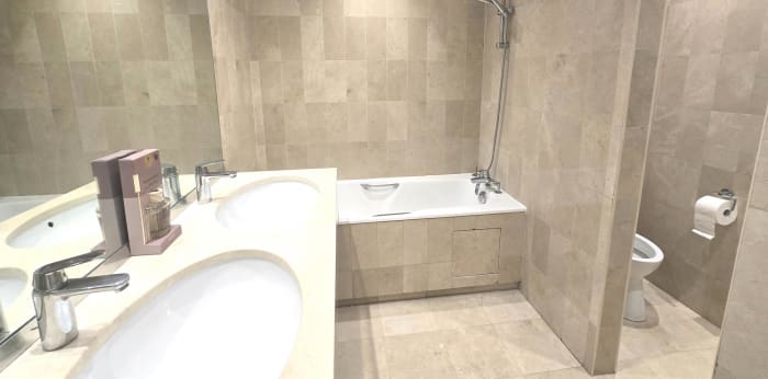 Image 7 sur 9 - Appartement  ·  Location · Neuilly (92200) · 5 pièces · 168m²