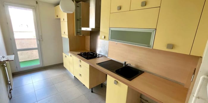 Image 4 sur 8 - Appartement  ·  Vente · Domont (95330) · 3 pièces · 65m²