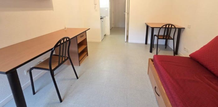 Image 2 sur 8 - Appartement  ·  Vente · Tours (37000) · 1 pièce · 19m²