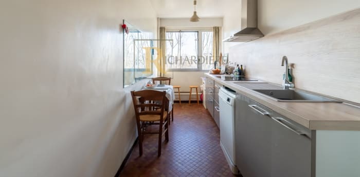 Image 8 sur 11 - Appartement  ·  Vente · Neuilly Sur Seine (92200) · 5 pièces · 114m²