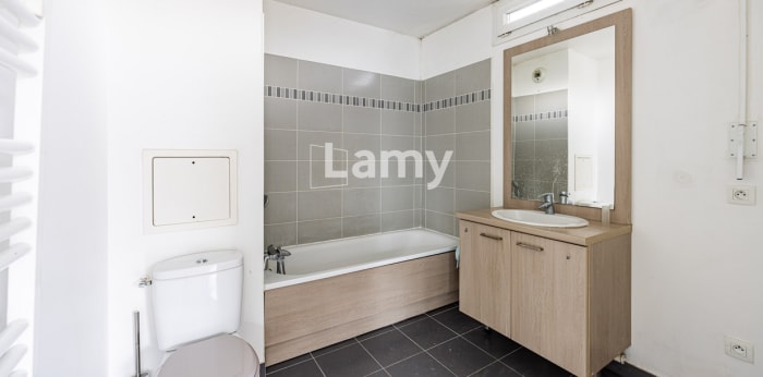 Image 8 sur 8 - Appartement  ·  Vente · Paris (75017) · 1 pièce · 40m²