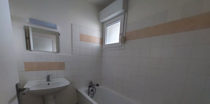 Image 5 sur 5 - Appartement  ·  Vente · Chateauroux (36000) · 2 pièces · 54m²