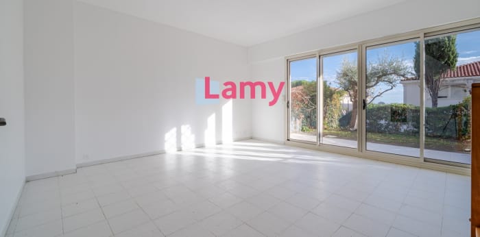 Image 2 sur 20 - Maison/villa  ·  Vente · Nice (06200) · 4 pièces · 92m²