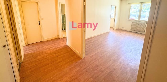 Image 1 sur 7 - Appartement  ·  Vente · Limoges (87000) · 3 pièces · 69m²