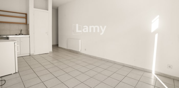Image 2 sur 6 - Appartement  ·  Vente · Villeurbanne (69100) · 1 pièce · 24m²
